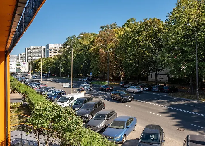 Batorego 220 - 450m Stacja Metra Pola Mokotowskie, 800m Biblioteka Narodowa - 20m Piękny Park Pola Mokotowskie - 800m Do Sgh - Wifi - Smart Tv - Good * Warszawa