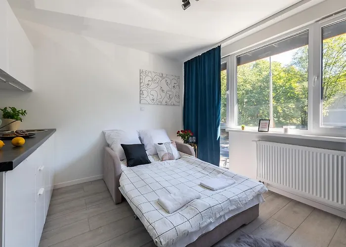 Batorego 220 - 450m Stacja Metra Pola Mokotowskie, 800m Biblioteka Narodowa - 20m Piękny Park Pola Mokotowskie - 800m Do Sgh - Wifi - Smart Tv - Good Warszawa